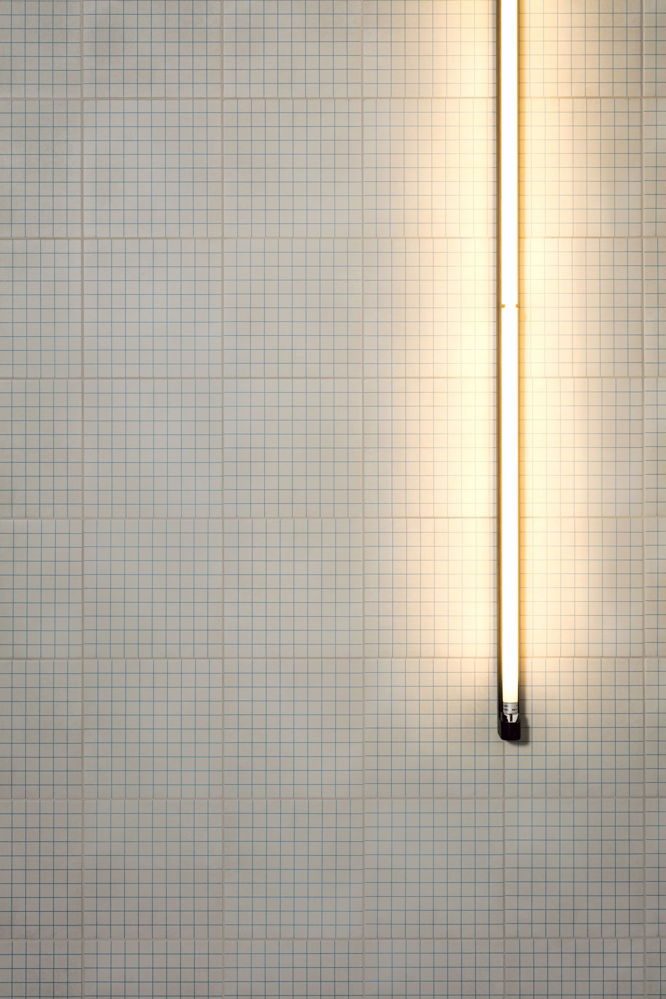 Futura Grid Blue 15x15 6"x6"