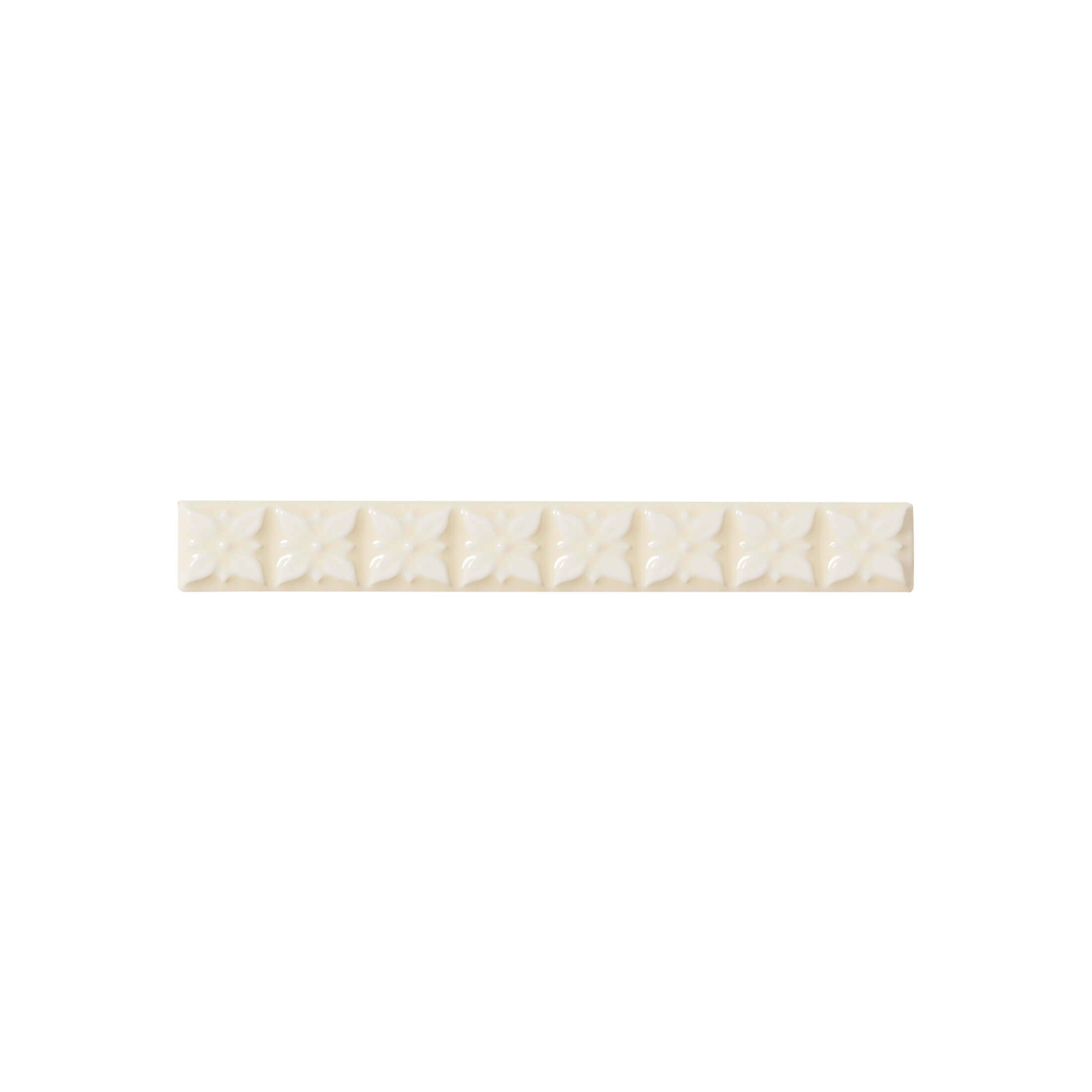 RELIEVE PONCIANA ALMOND
