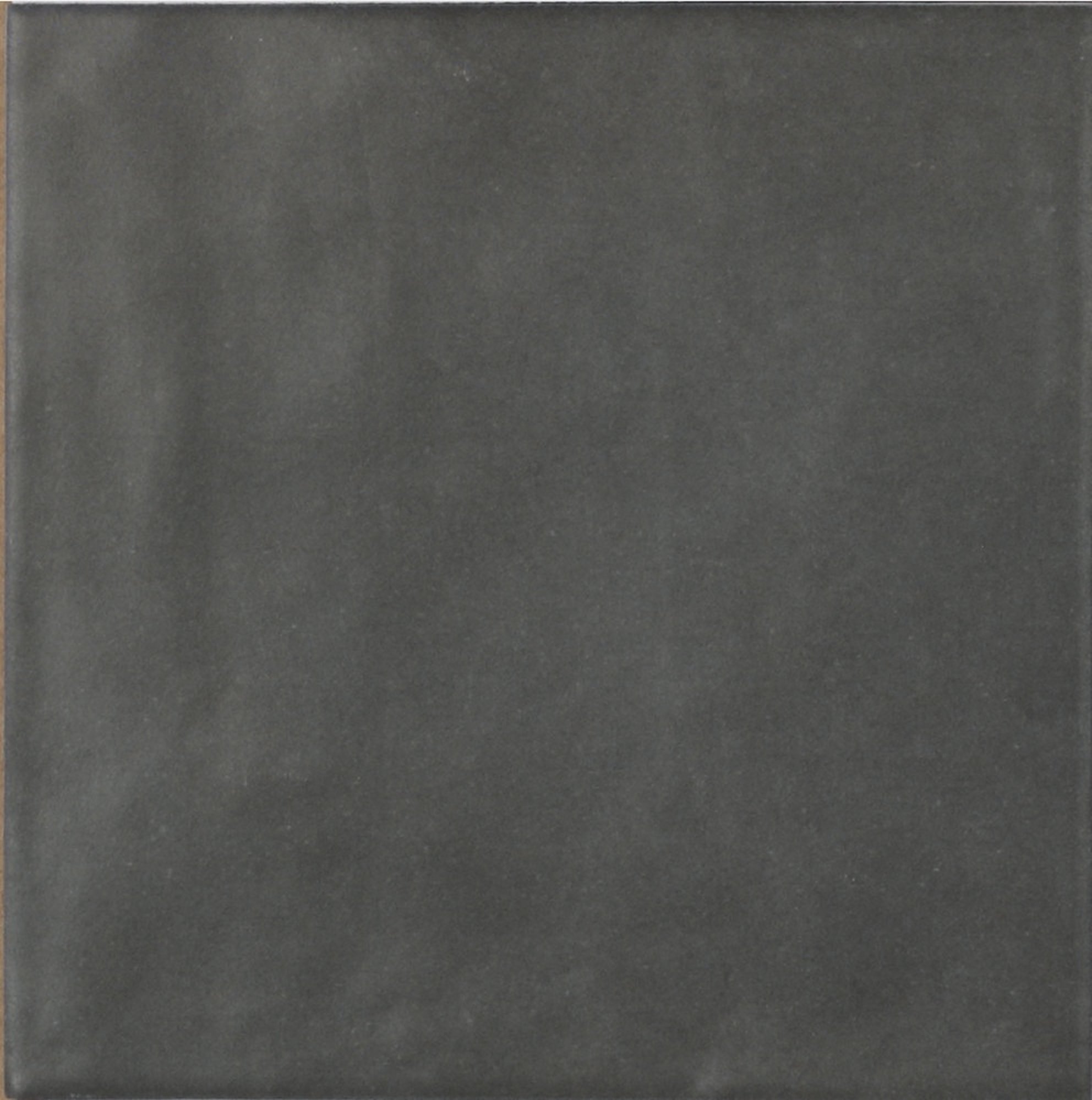 CONTEMPORARY OBSIDIAN