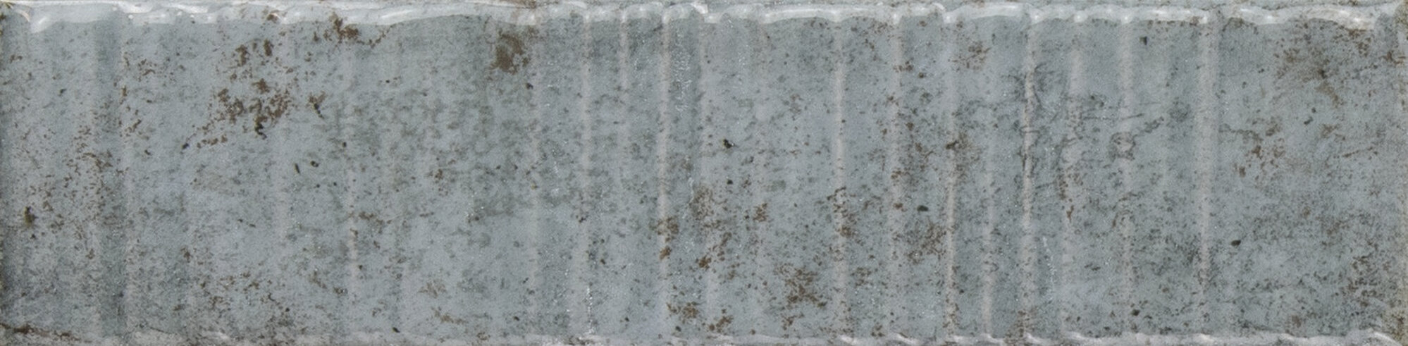 Керамика (white body) GROOVE DUSTY BLUE 5×20 см