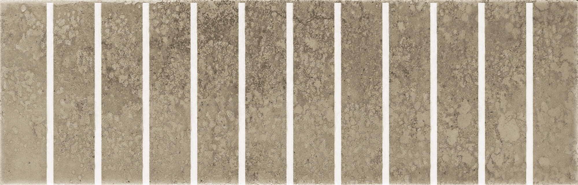 TOUCH TAUPE