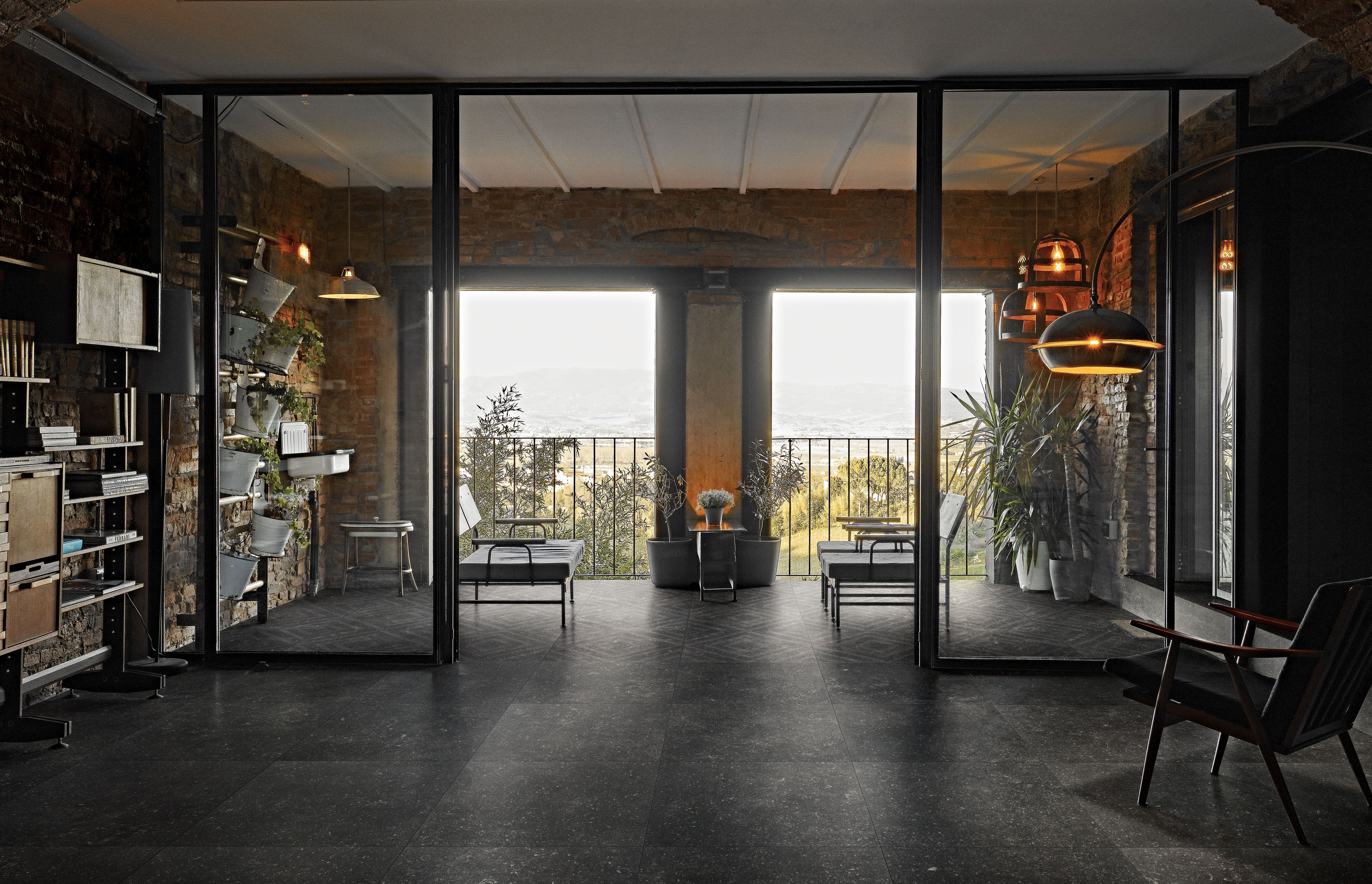 Atmosphères / интерьер