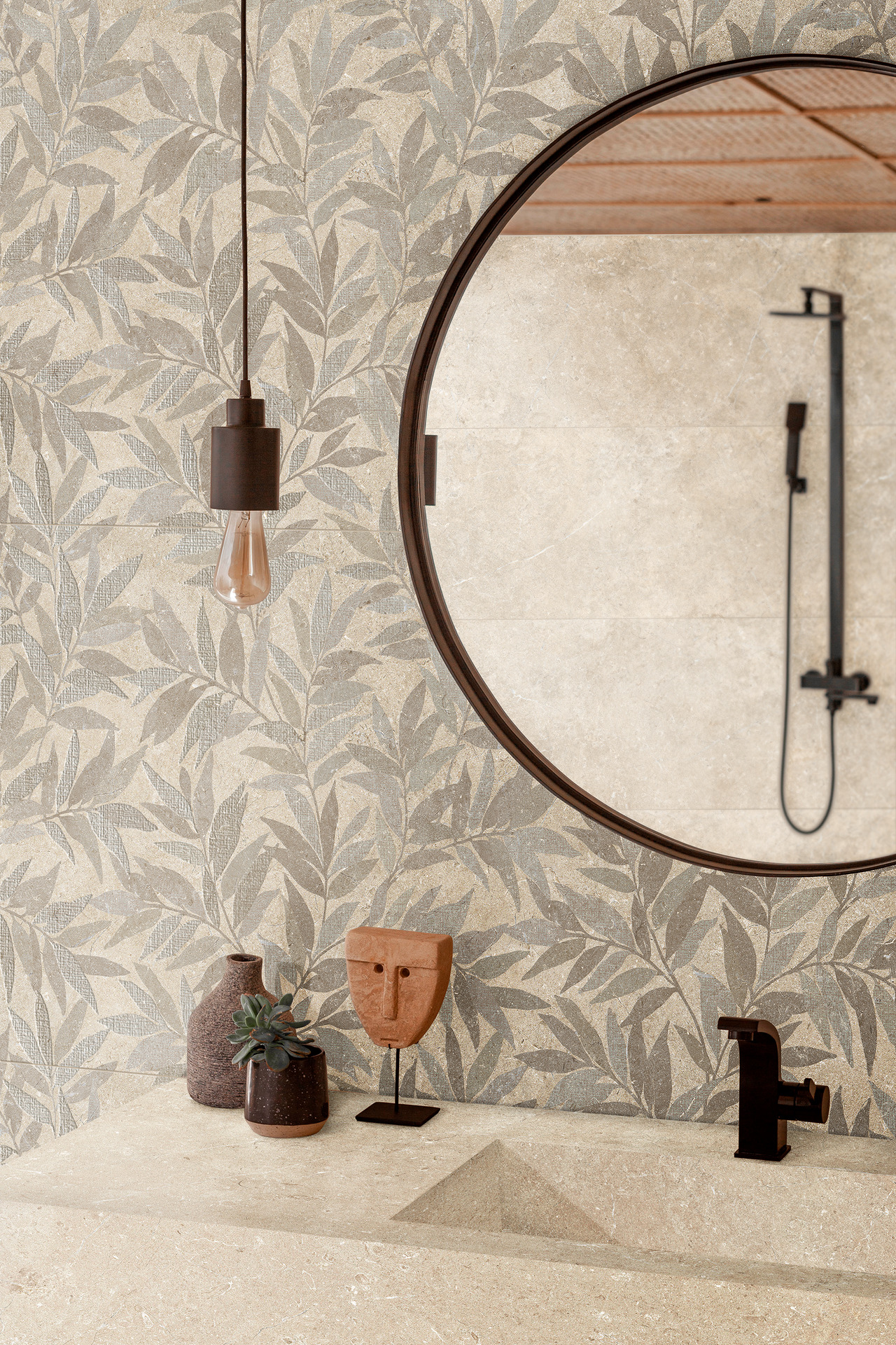 Limestone Wall / интерьер