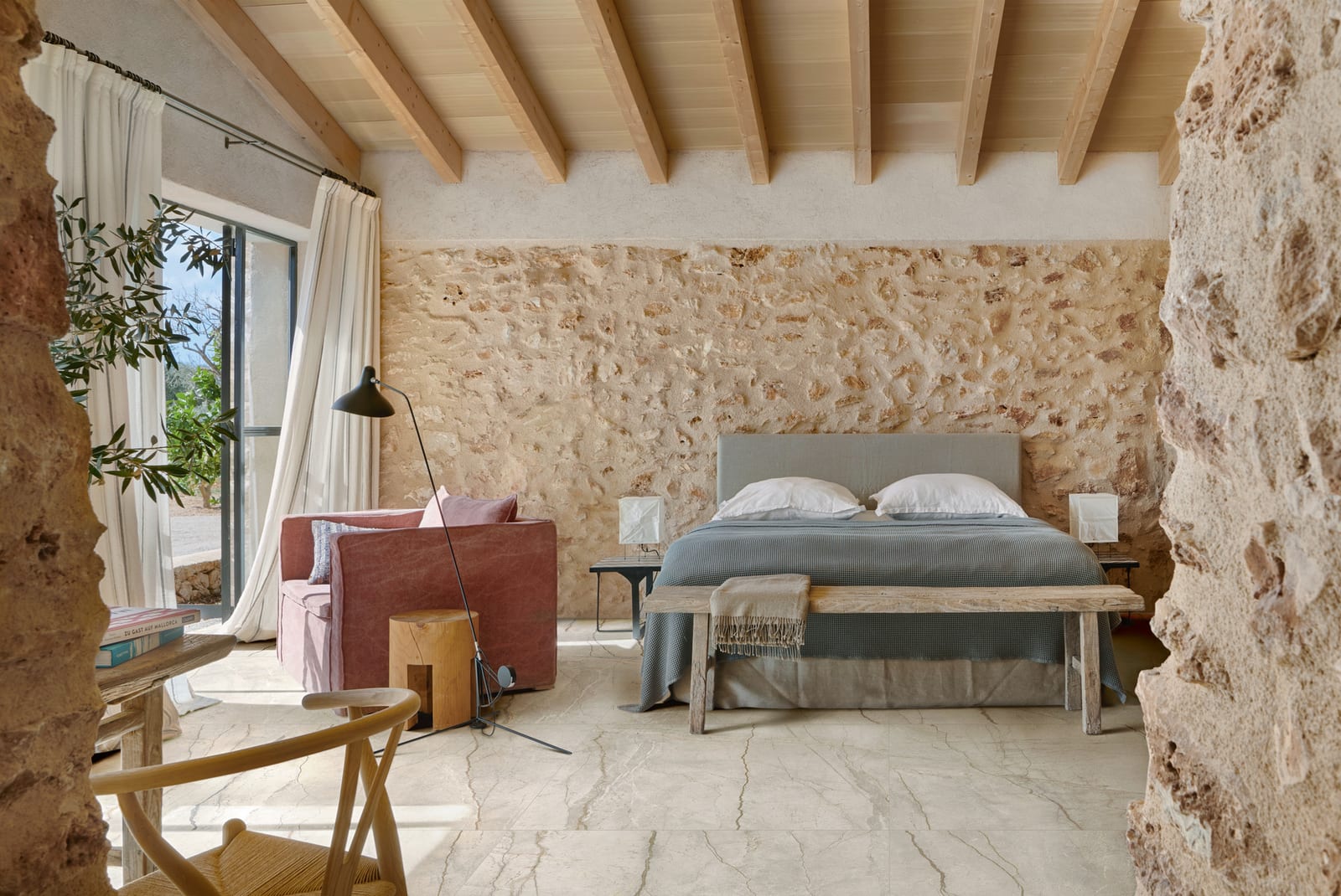 Mystone Silver Root в интерьере