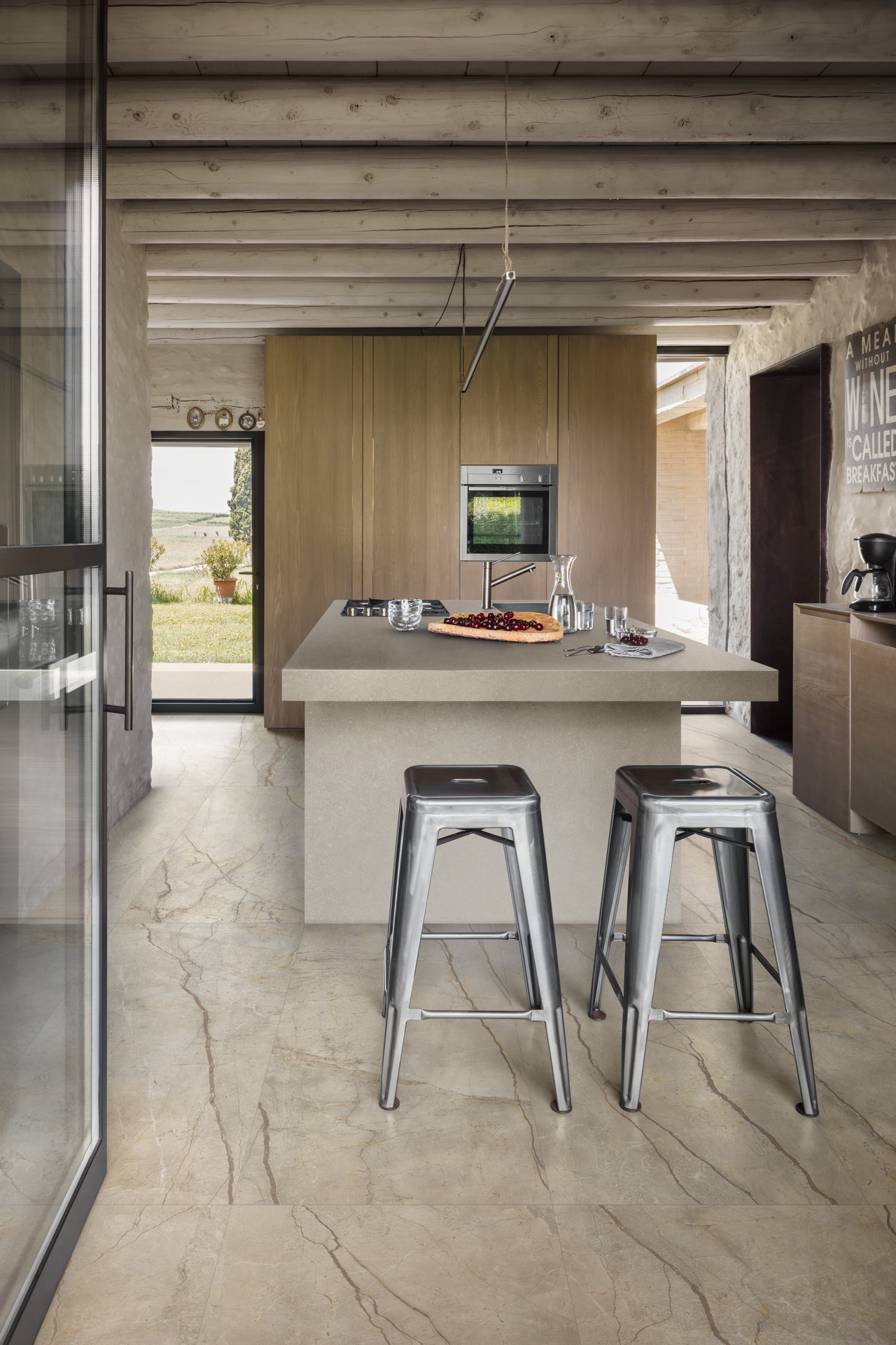 Mystone Silver Root / интерьер