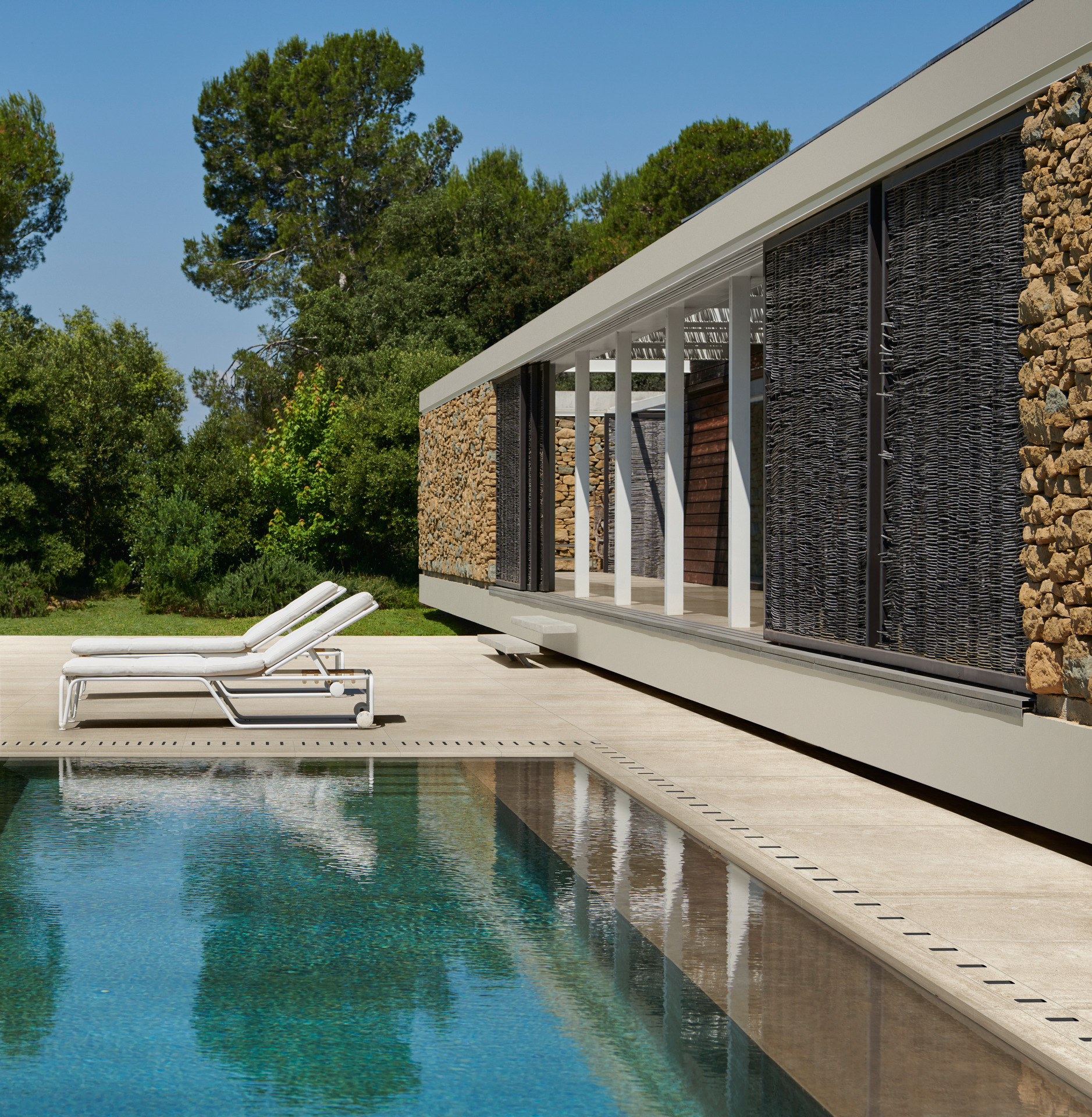 Mystone Travertino20 в интерьере