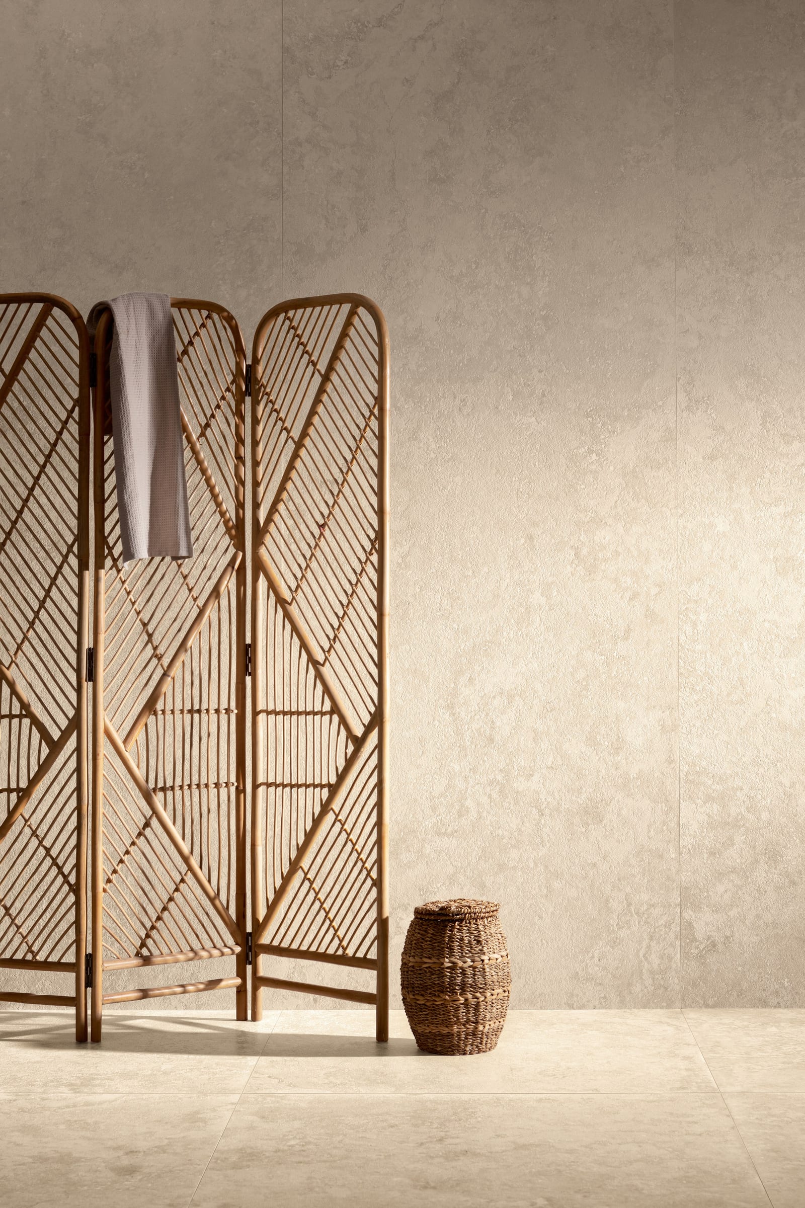 Avignon Porcelain / интерьер