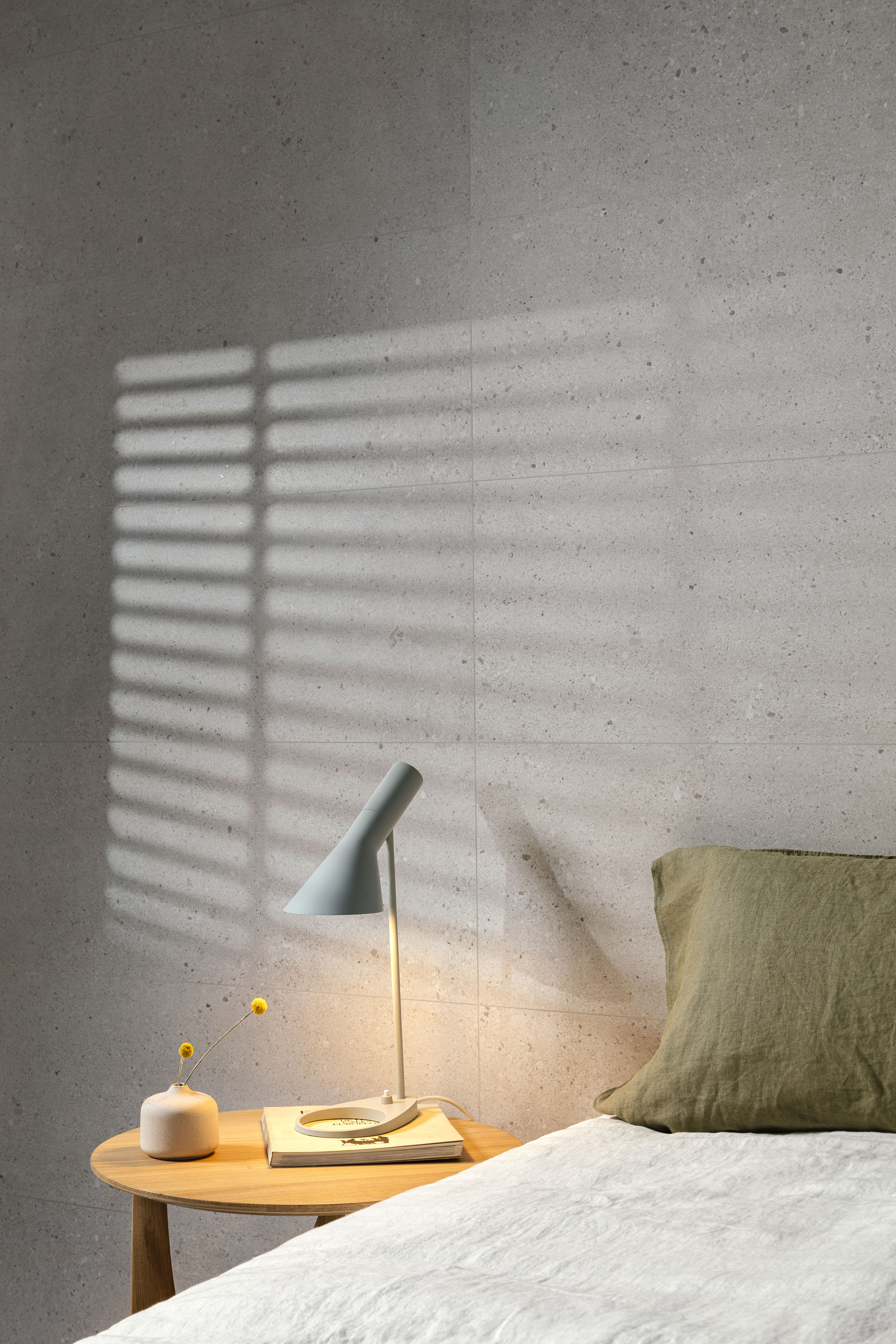 Manhattan Wall / интерьер